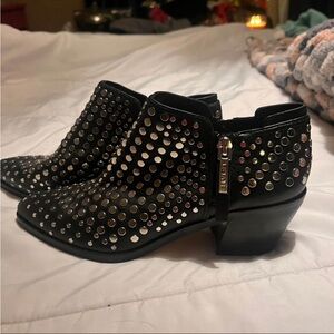 1 state leather boots never worn